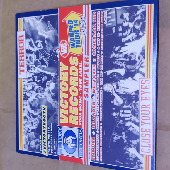 Victory records 2014 Vans warped tour sampler - Picture 1 of 4